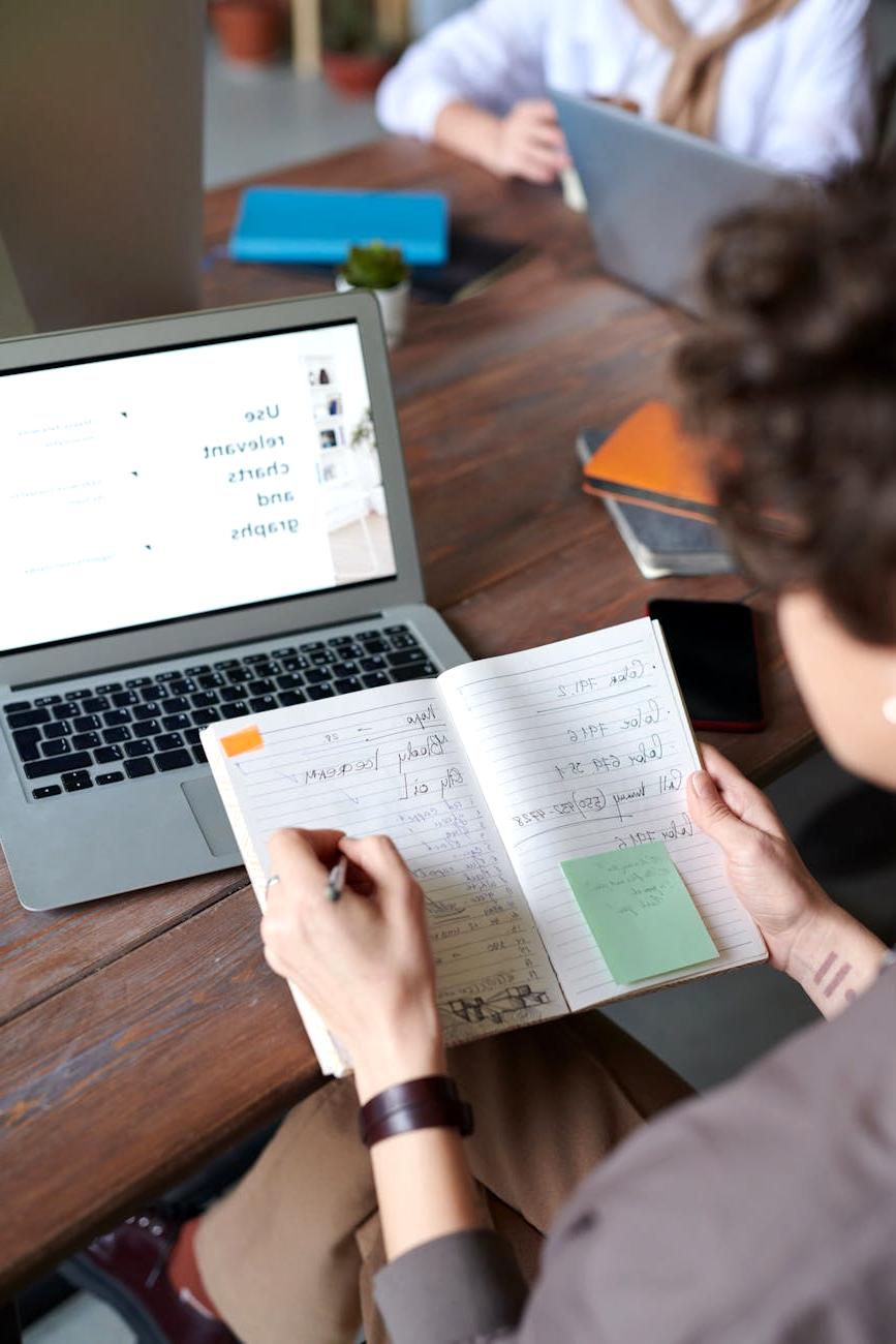 Contact illustration with speech bubbles and support headset